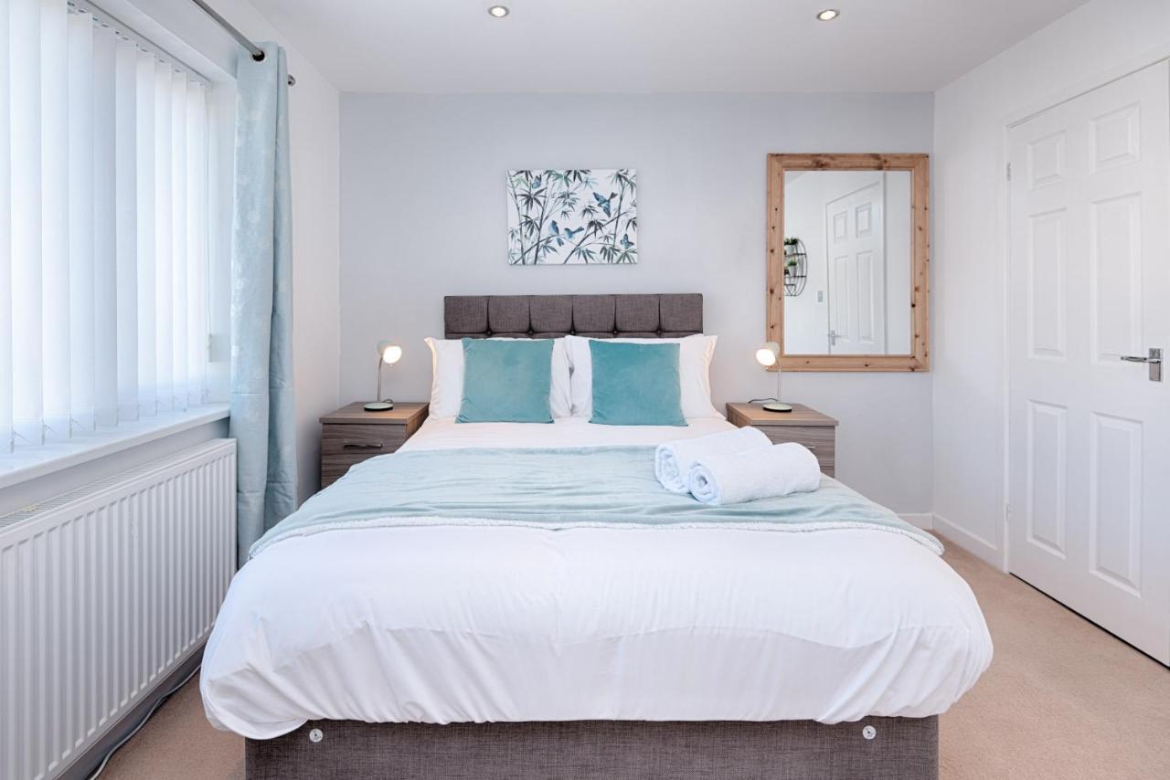Parking, Garden, En-Suite & Tv'S In All Rooms, Large Living Space Swansea Exterior photo